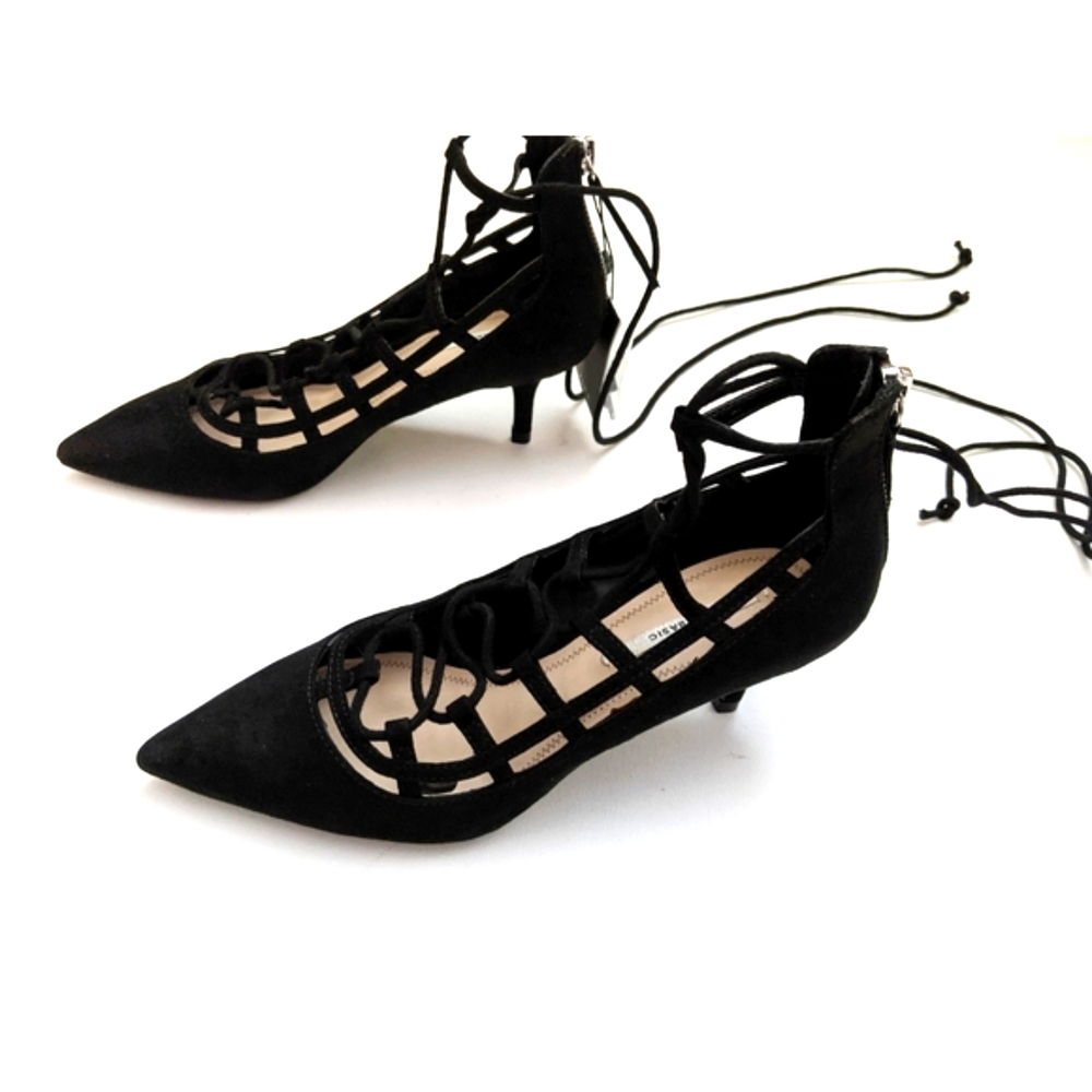 Zara Black Lace up Pointed Toe Low Heels Women's Size 6